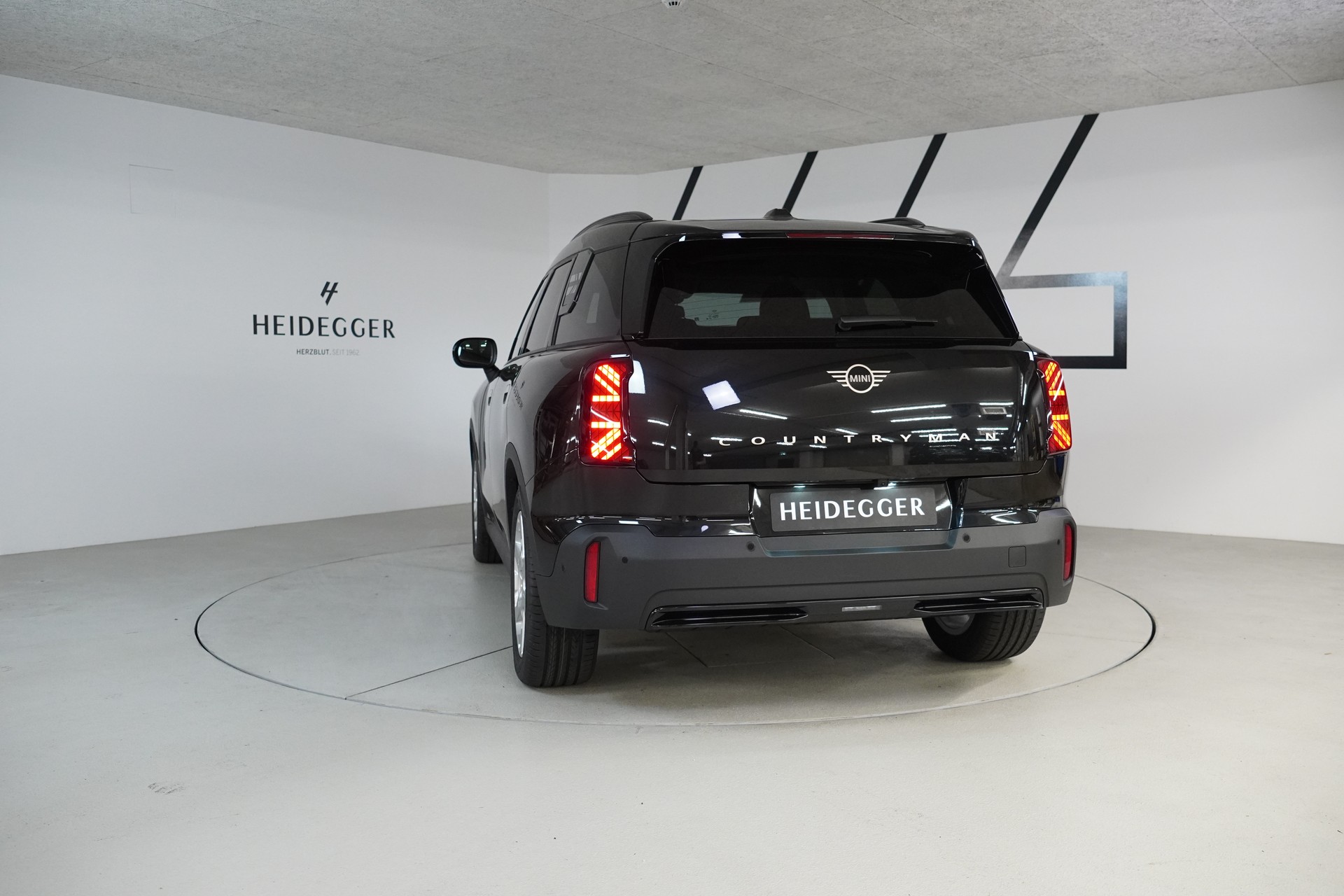 MINI Countryman E-image-5