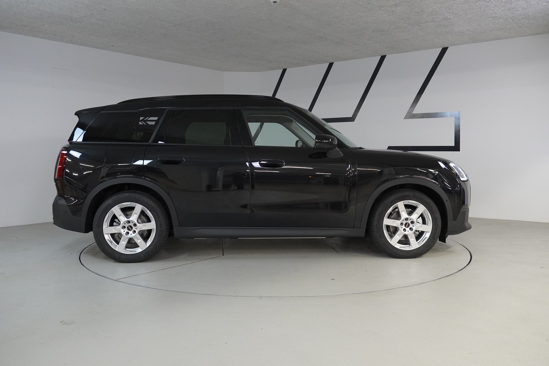 MINI Countryman E-image-8