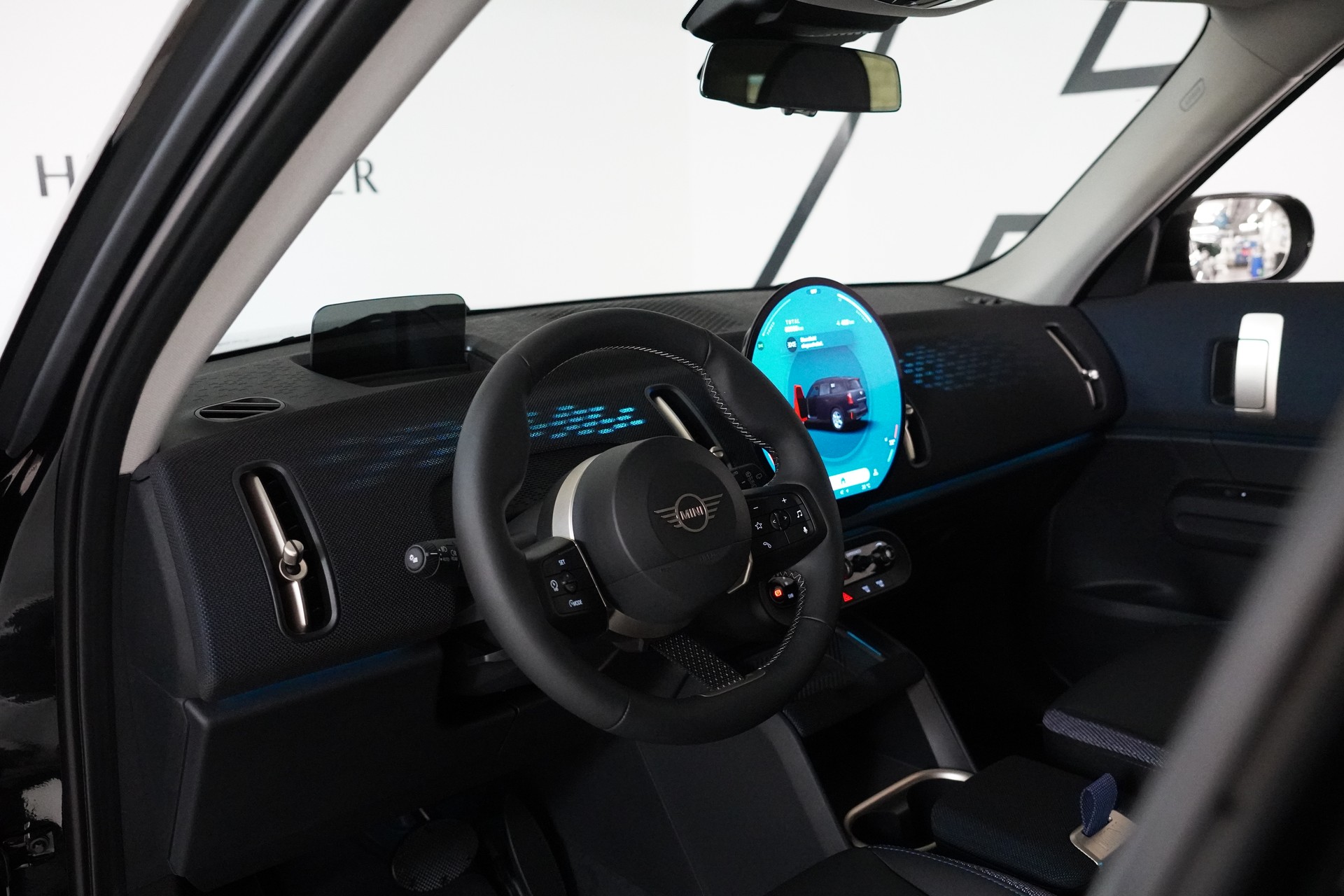 MINI Countryman E-image-21