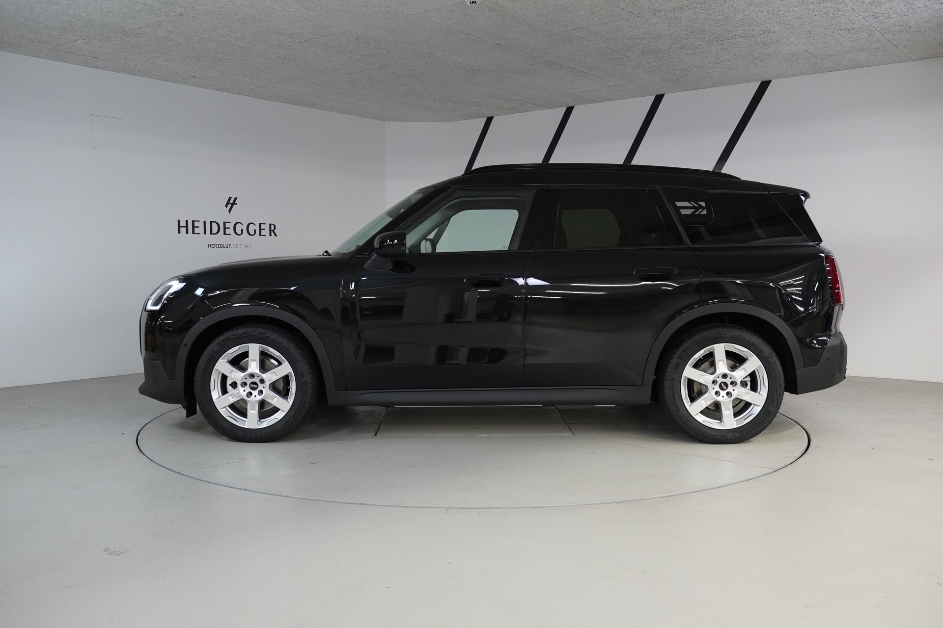 MINI Countryman E-image-4