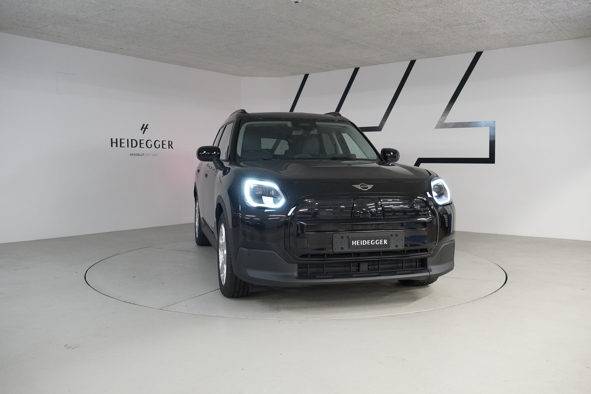 MINI Countryman E-showroom-element-3