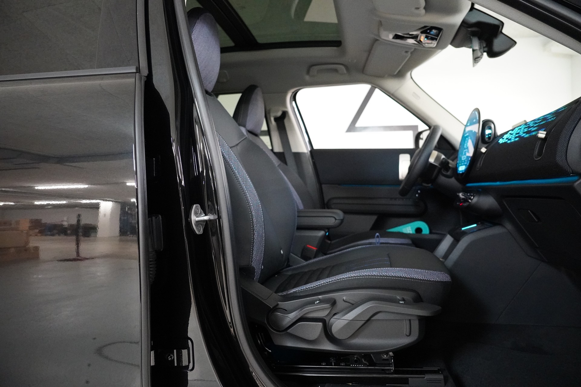 MINI Countryman E-image-14