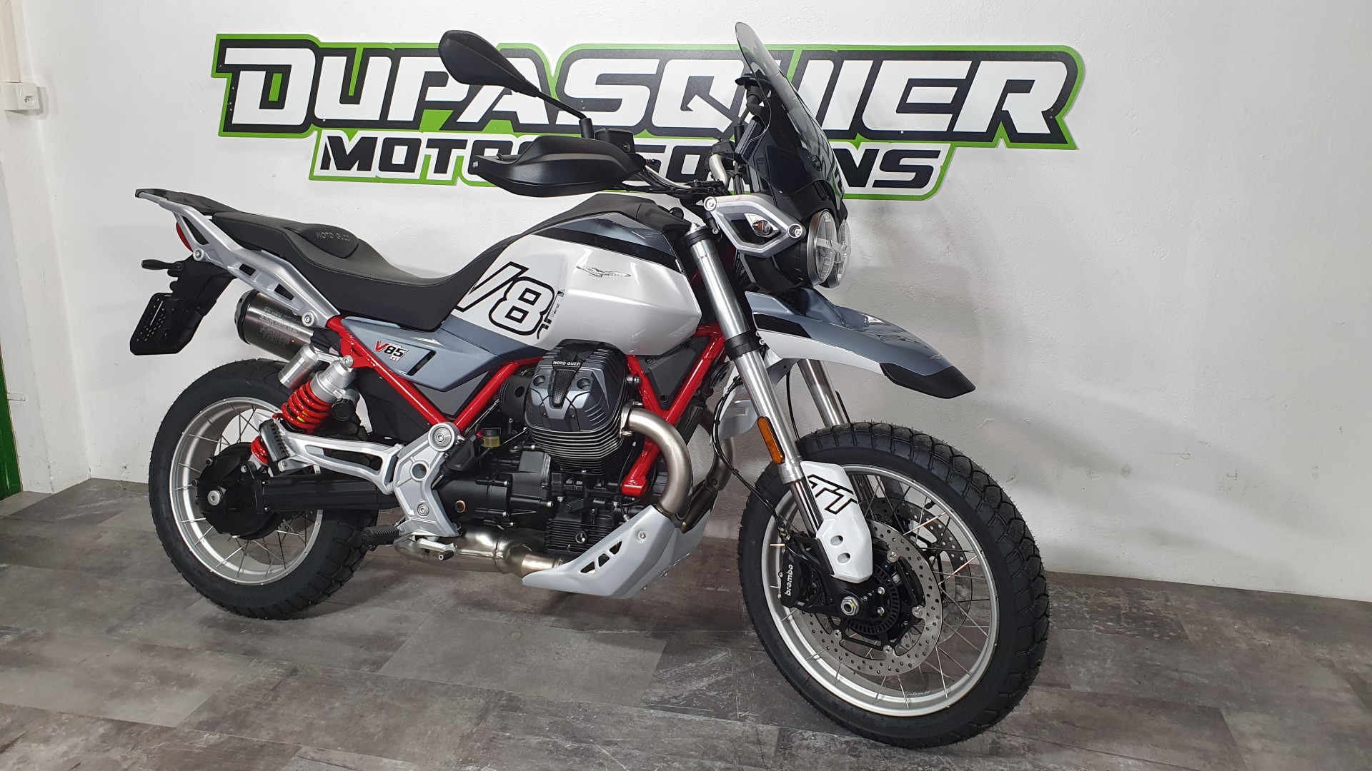 MOTO GUZZI V85 TT-image-0