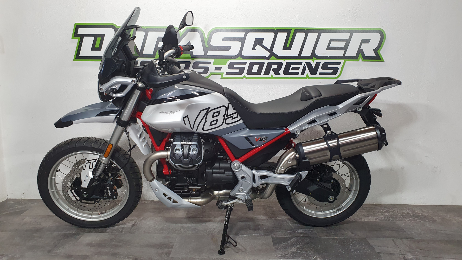 MOTO GUZZI V85 TT-image-2