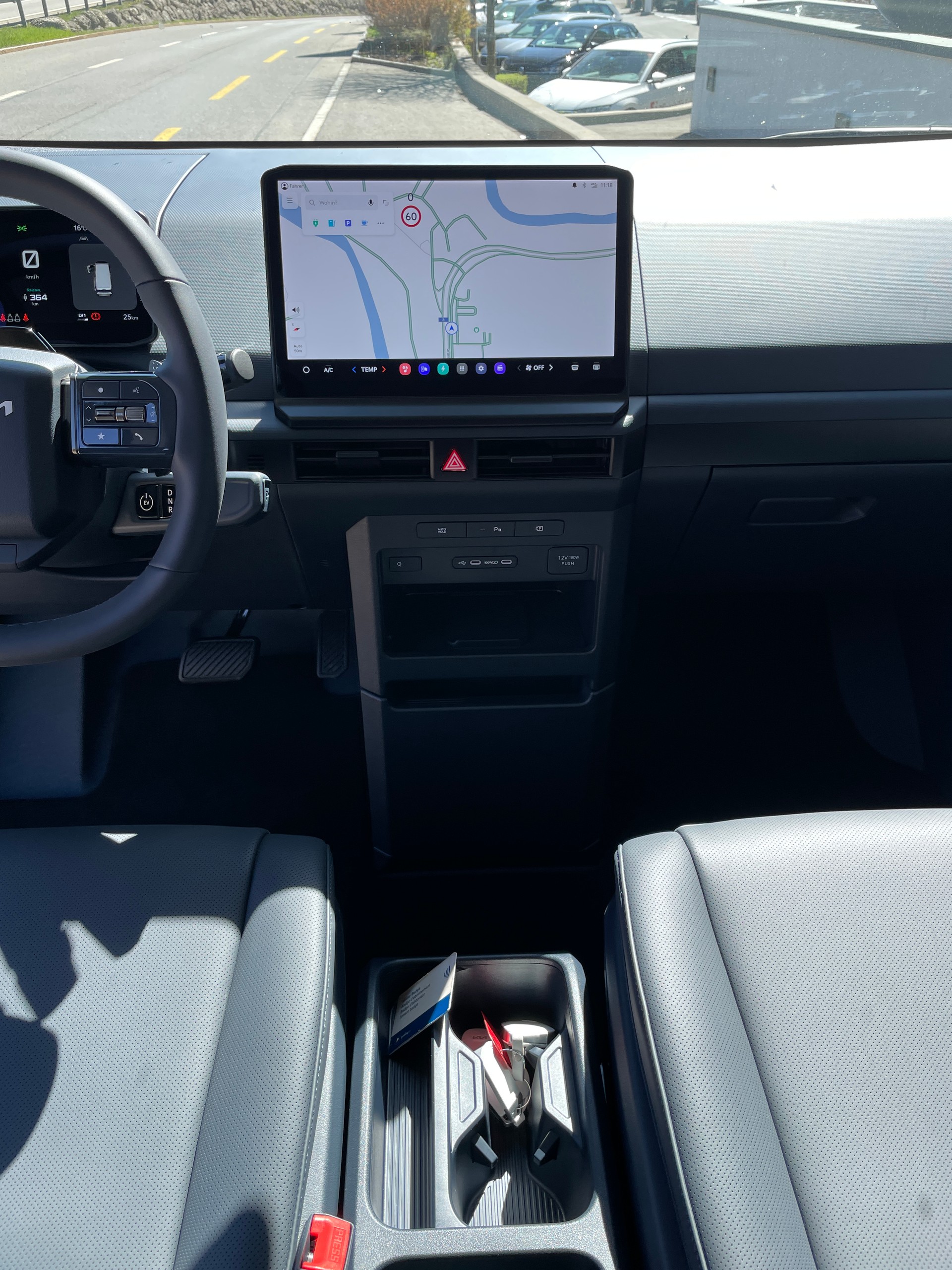 KIA PV5 71.2 kWh Plus-image-17