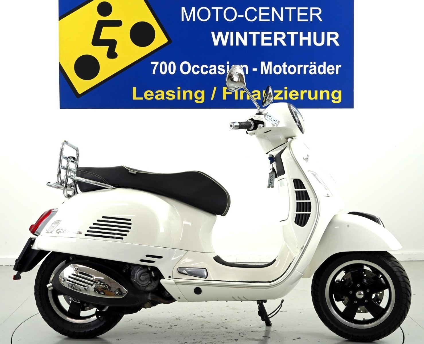 PIAGGIO Vespa 300 GTS Super ABS-image-0