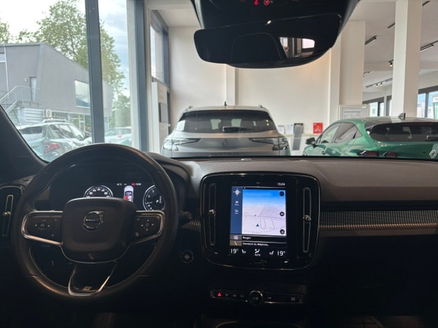 VOLVO XC40 T4 AWD R-Design Geartronic-image-10