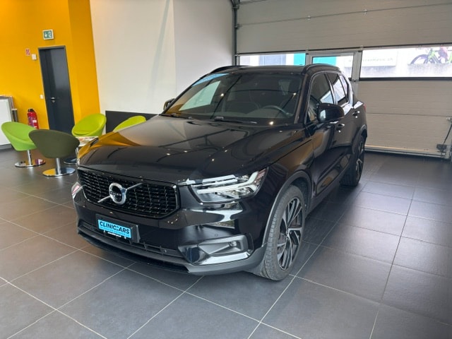 VOLVO XC40 T4 AWD R-Design Geartronic-showroom-element-3