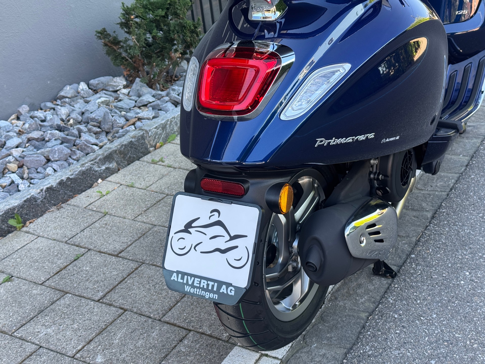 PIAGGIO Vespa 125 Primavera 2026 Keyless Go & LCD Display-image-15