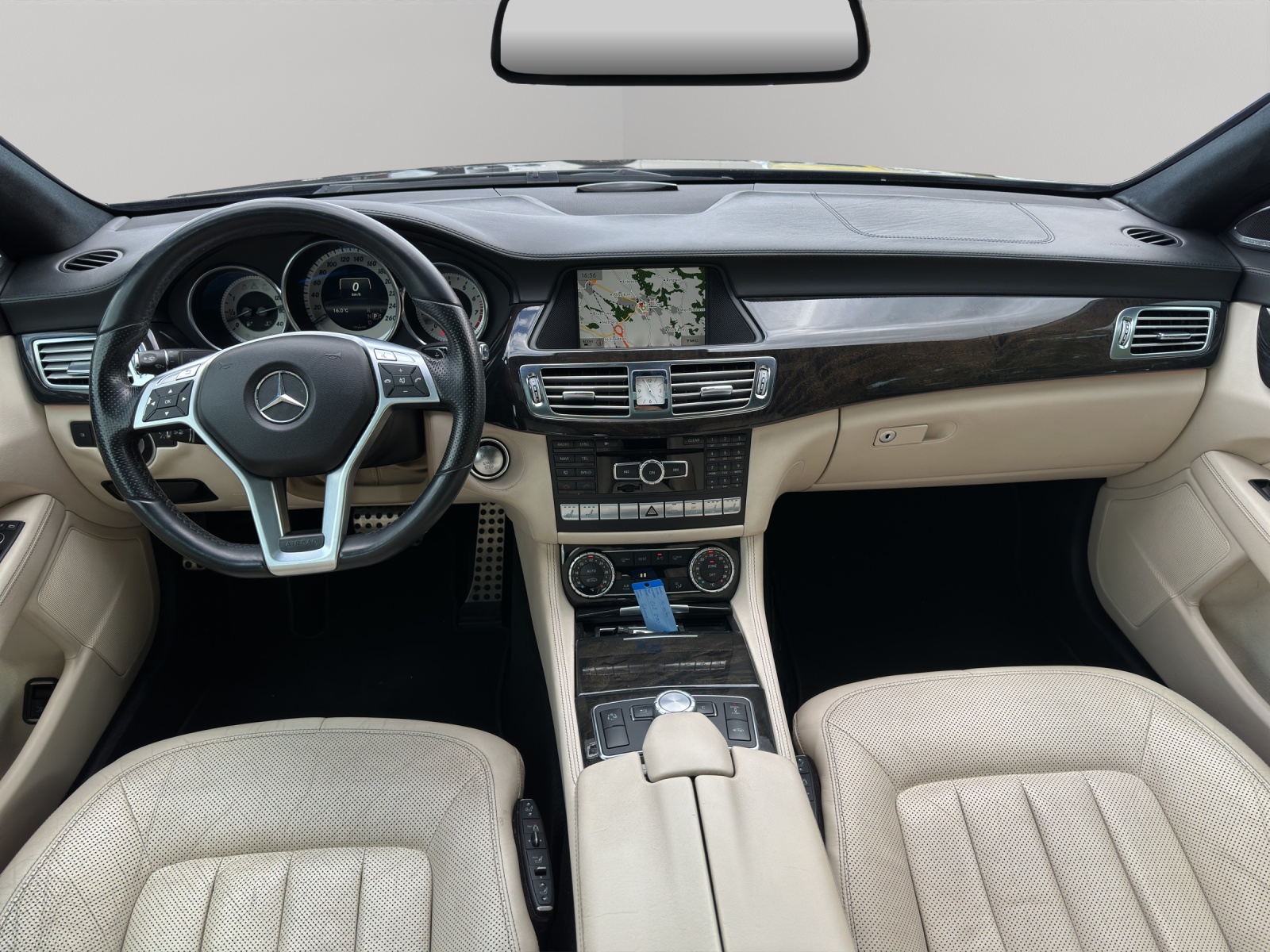 MERCEDES-BENZ CLS 500 4Matic 7G-Tronic-image-10