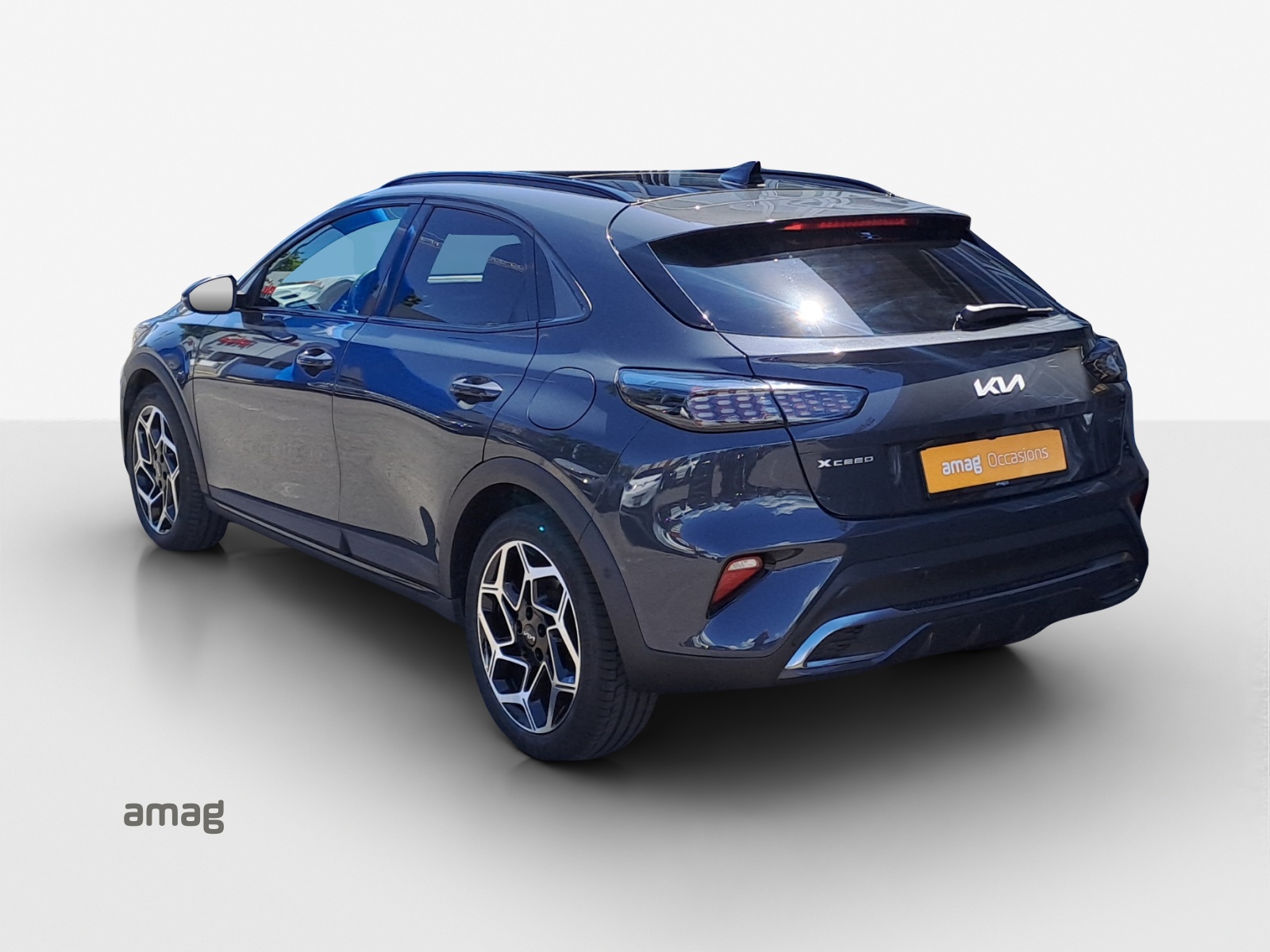 KIA XCeed 1.5 T-GDi GT-Line DCT-showroom-element-2