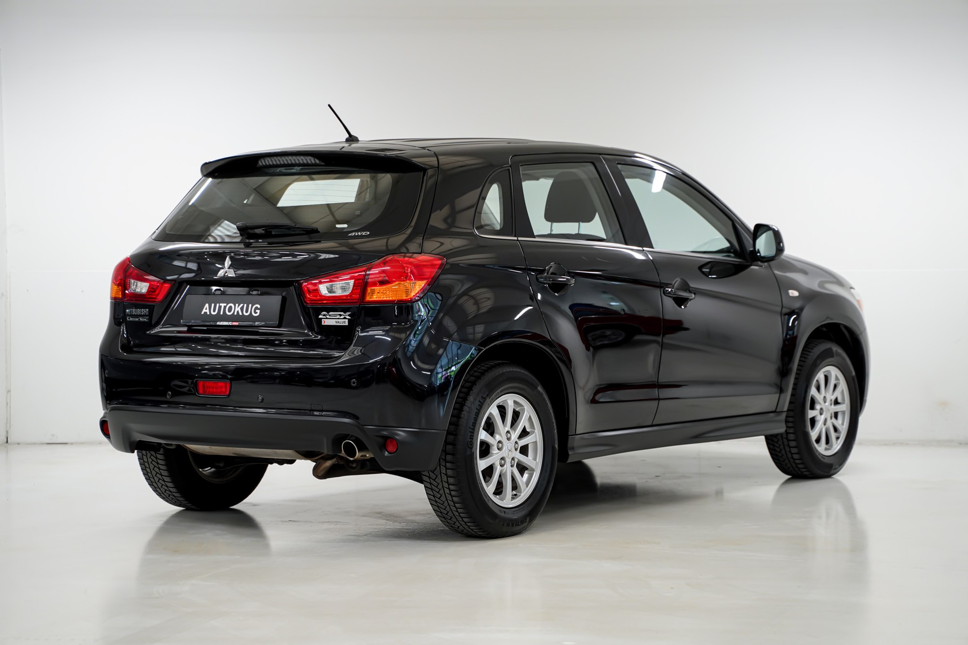 MITSUBISHI ASX 1.6 DID Pure 4WD-image-6