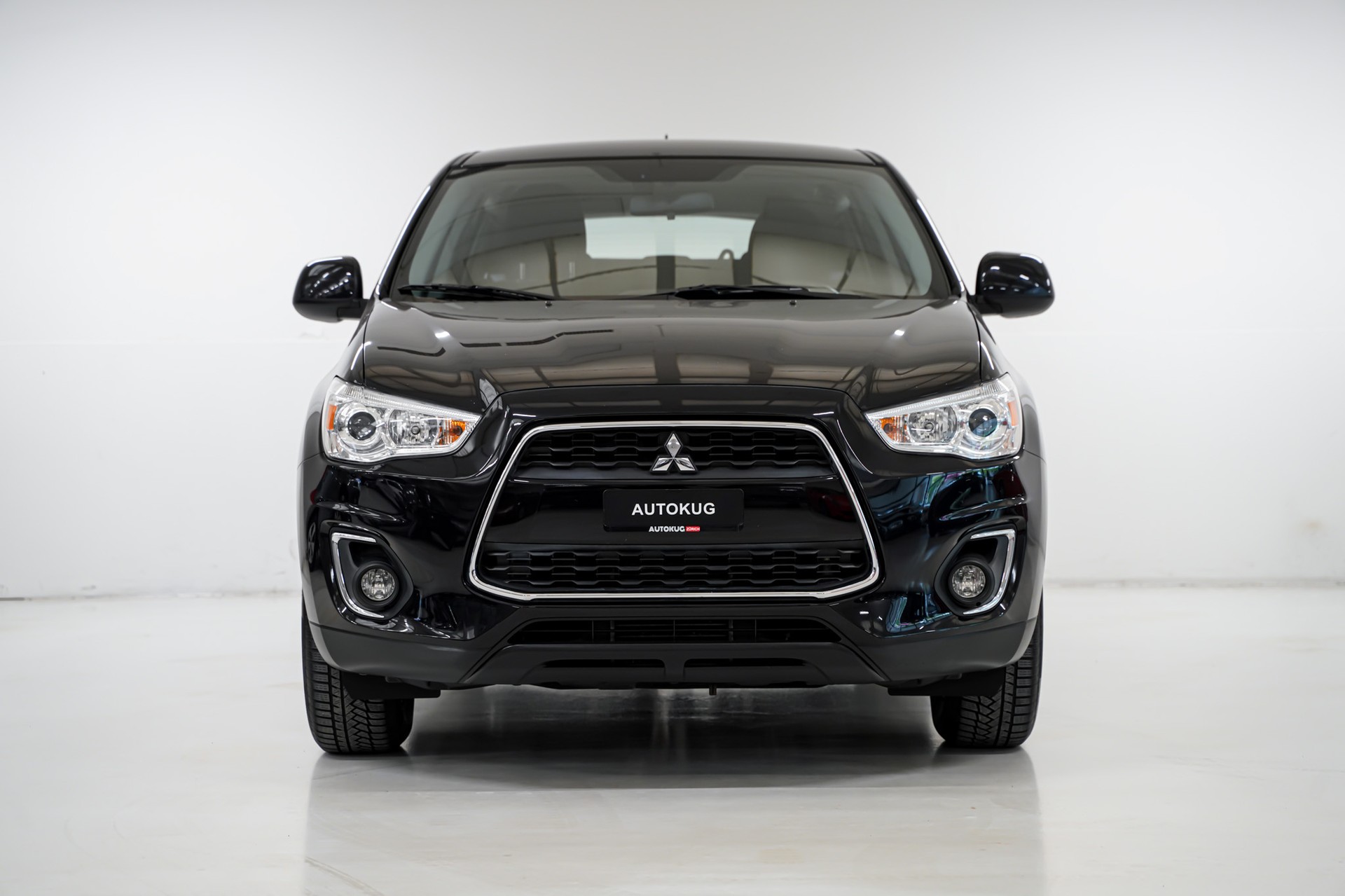MITSUBISHI ASX 1.6 DID Pure 4WD-showroom-element-1
