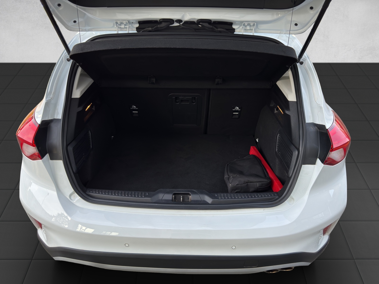 FORD Focus 1.0 SCTi Active-image-15