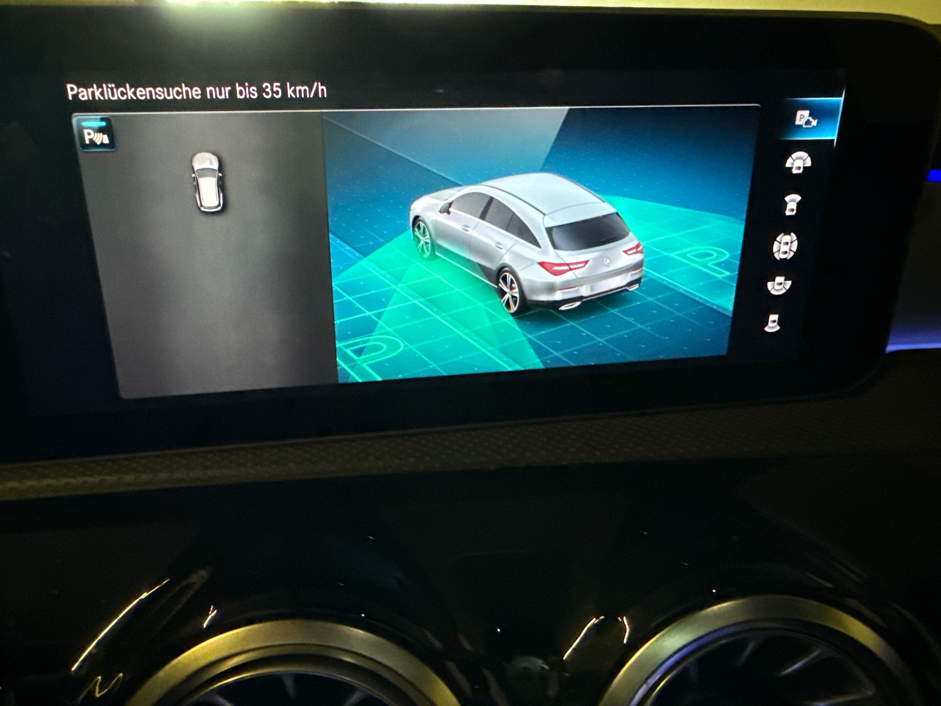 MERCEDES-BENZ Facelift CLA Shooting Brake 200 AMG Line 7G-DCT 67% Rabatt-image-15