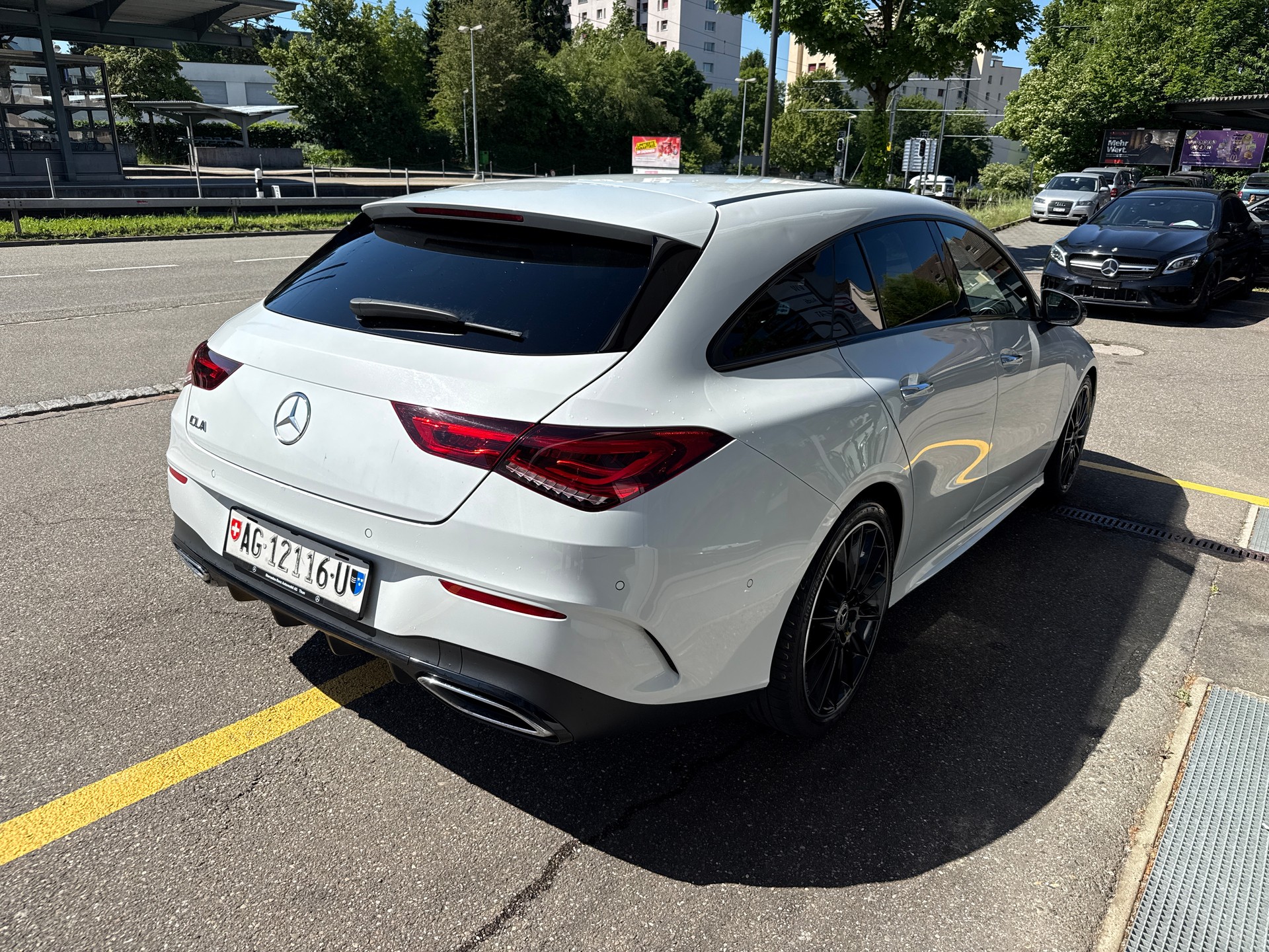 MERCEDES-BENZ Facelift CLA Shooting Brake 200 AMG Line 7G-DCT 67% Rabatt-image-4