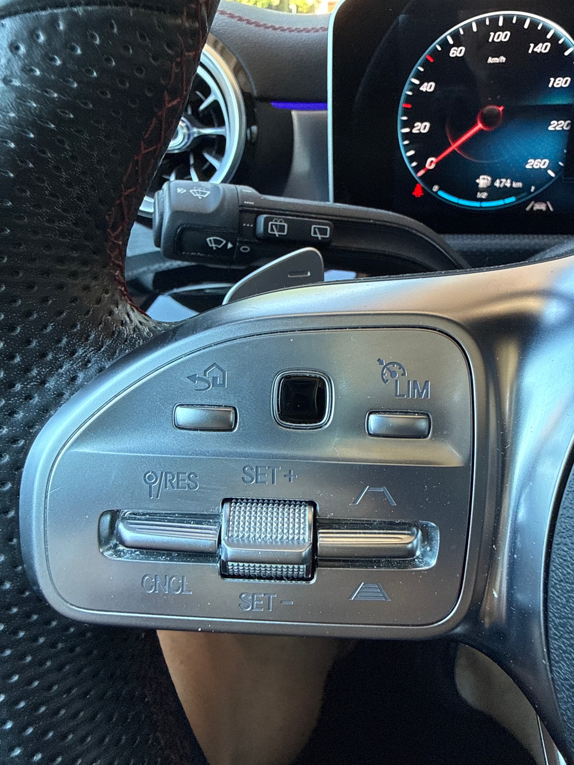 MERCEDES-BENZ Facelift CLA Shooting Brake 200 AMG Line 7G-DCT 67% Rabatt-image-11