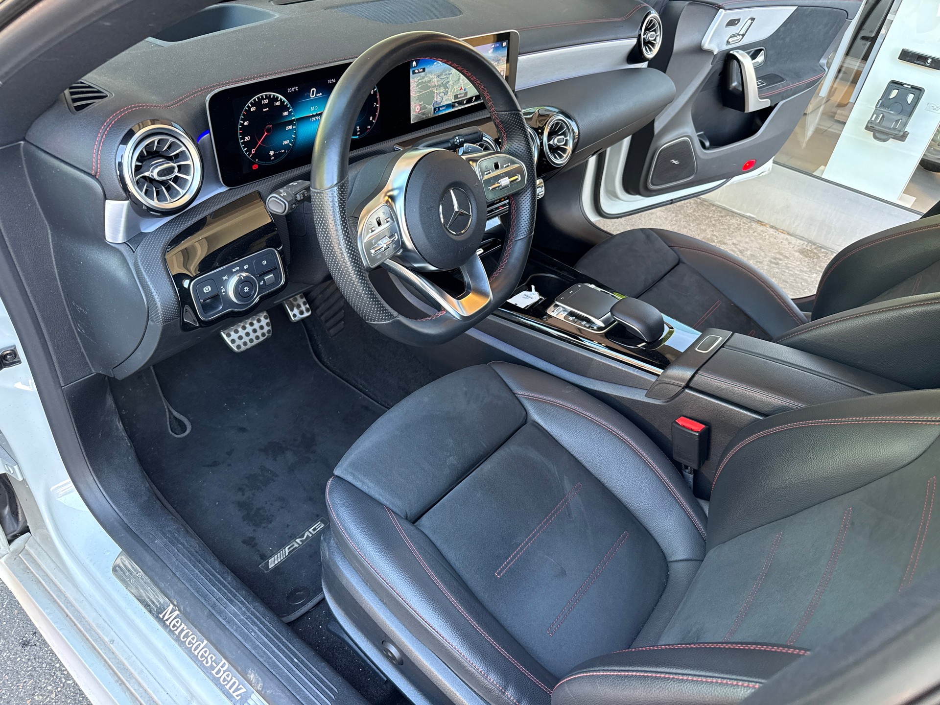 MERCEDES-BENZ Facelift CLA Shooting Brake 200 AMG Line 7G-DCT 67% Rabatt-image-13