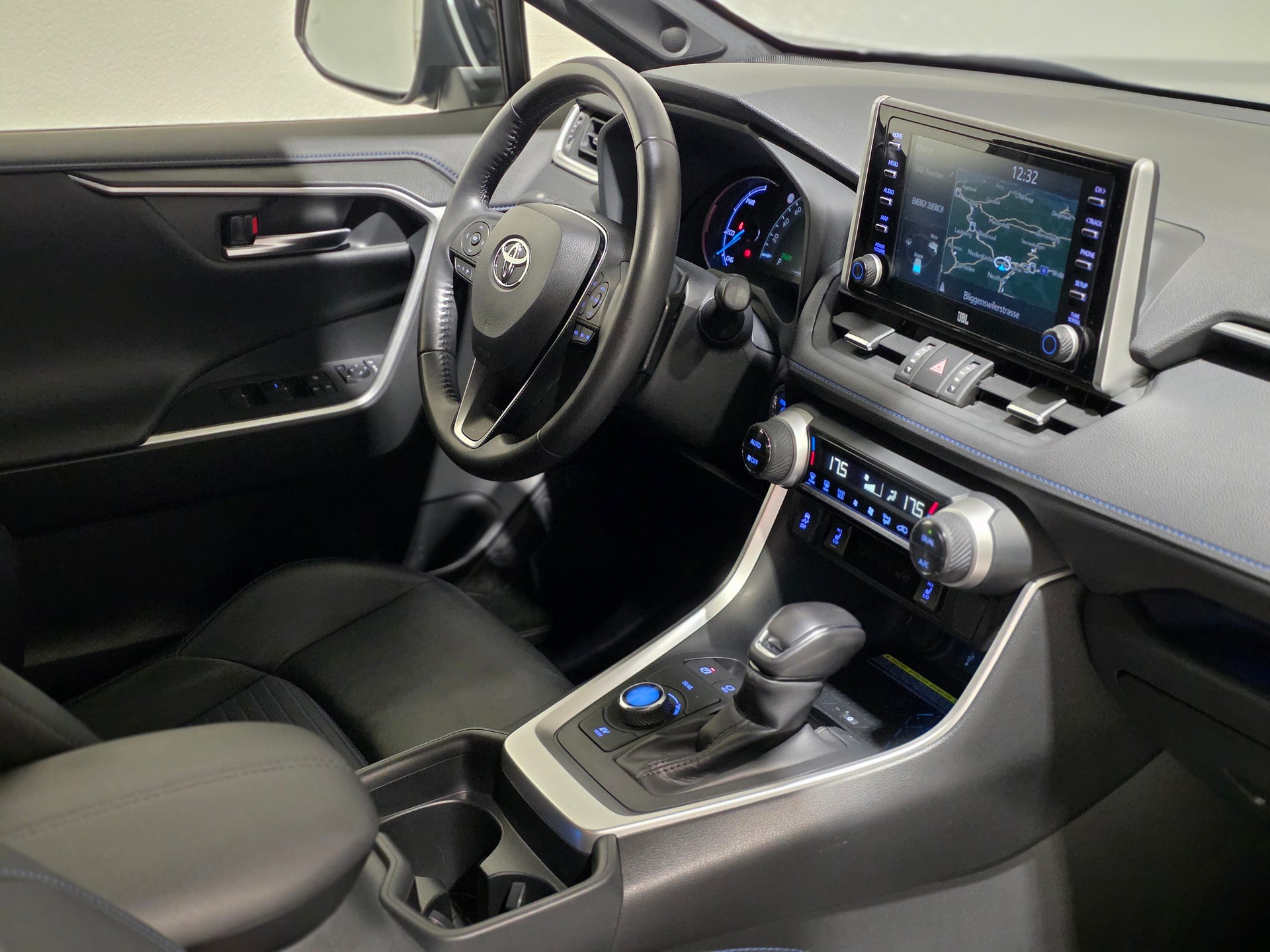 TOYOTA RAV-4 2.5 HSD Style e-CVT 4WD-image-20