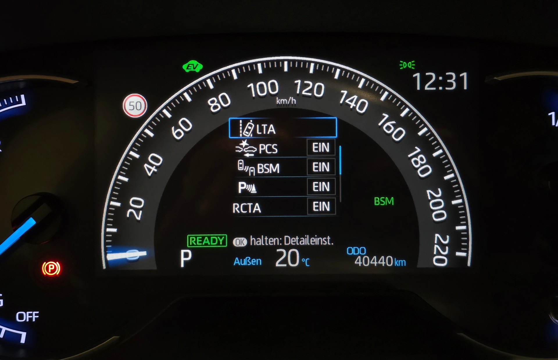 TOYOTA RAV-4 2.5 HSD Style e-CVT 4WD-image-10