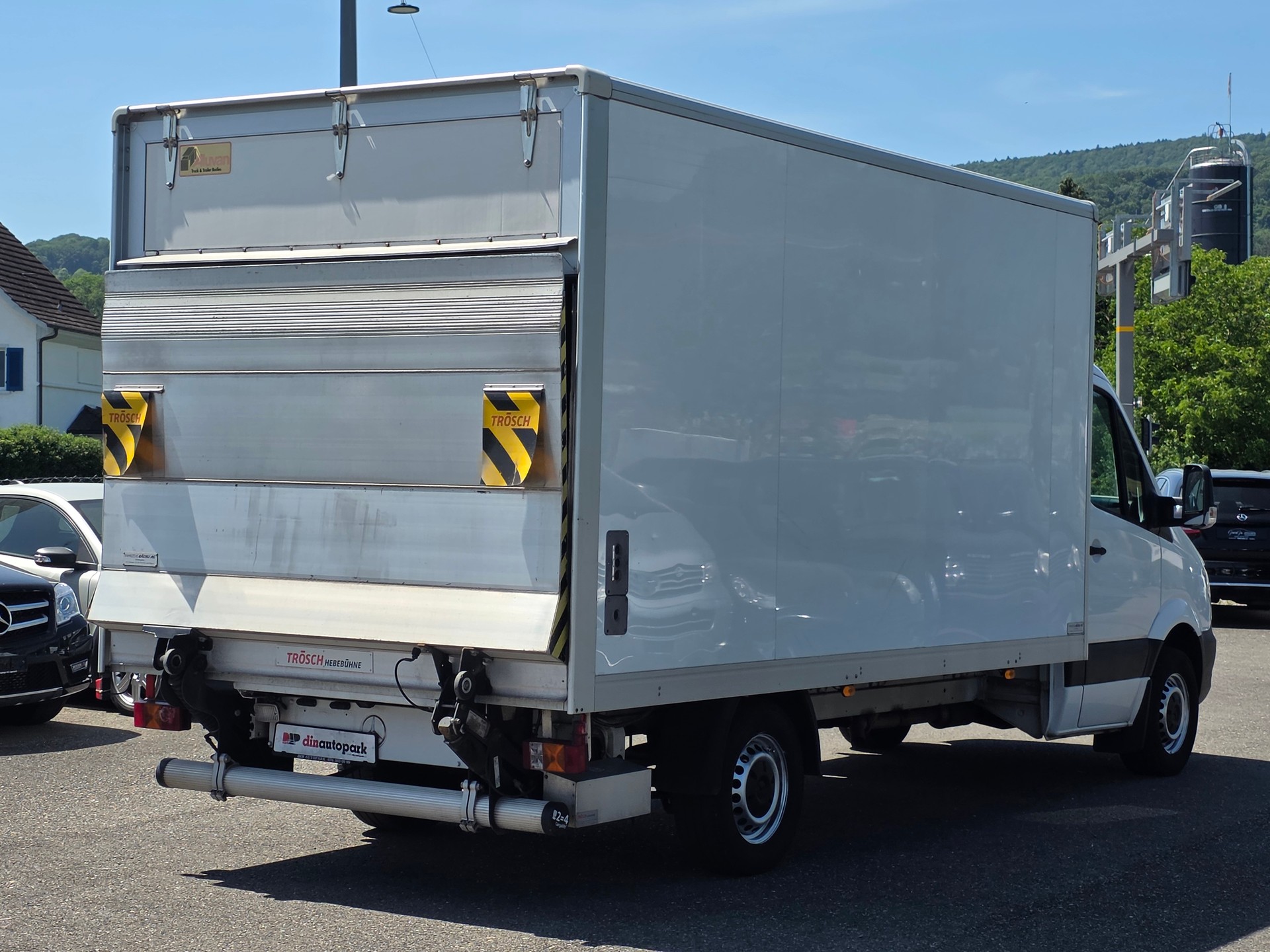 MERCEDES-BENZ Sprinter 314 CDI Lang * CH-Fahrzeug * Nutzlast 900KG *-showroom-element-3