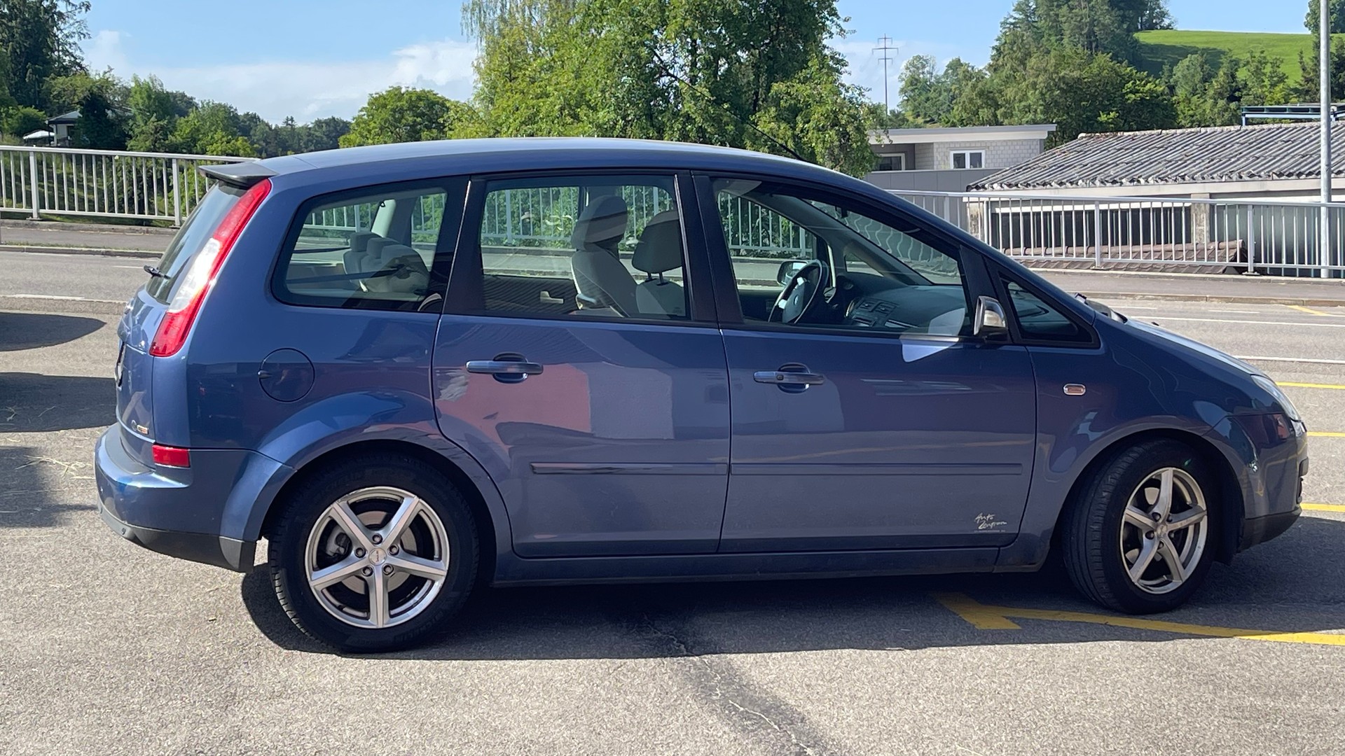 FORD FOCUS-image-7