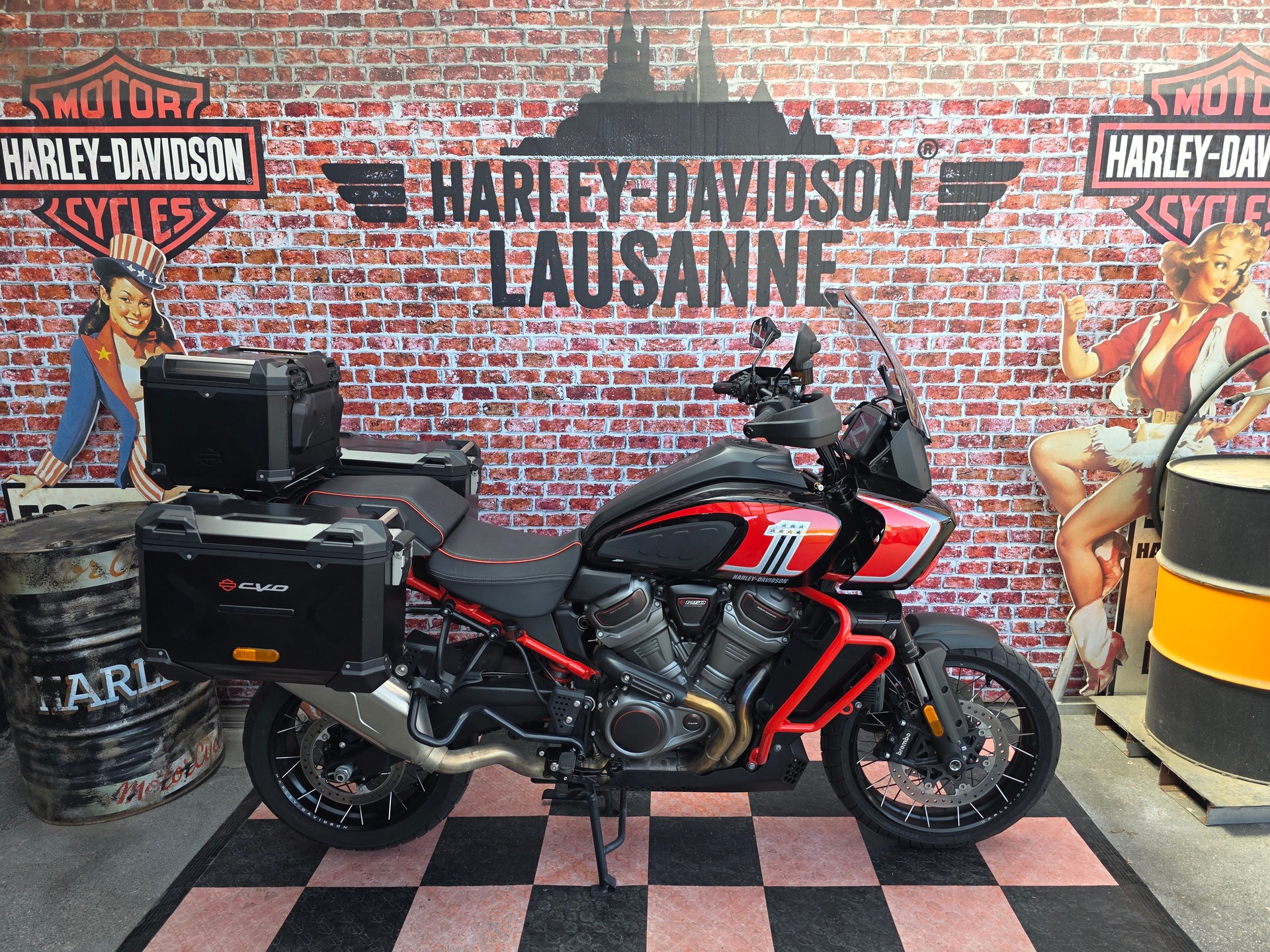 HARLEY-DAVIDSON RA1250SE Pan America 1250 CVO