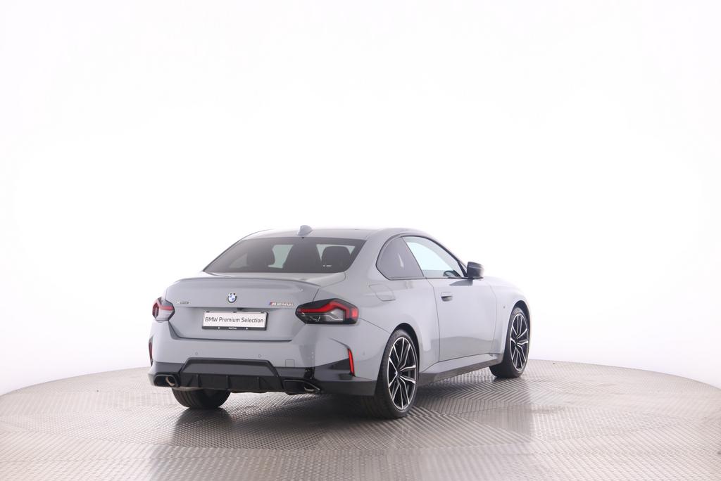 BMW M240i xDrive Coupé-showroom-element-1