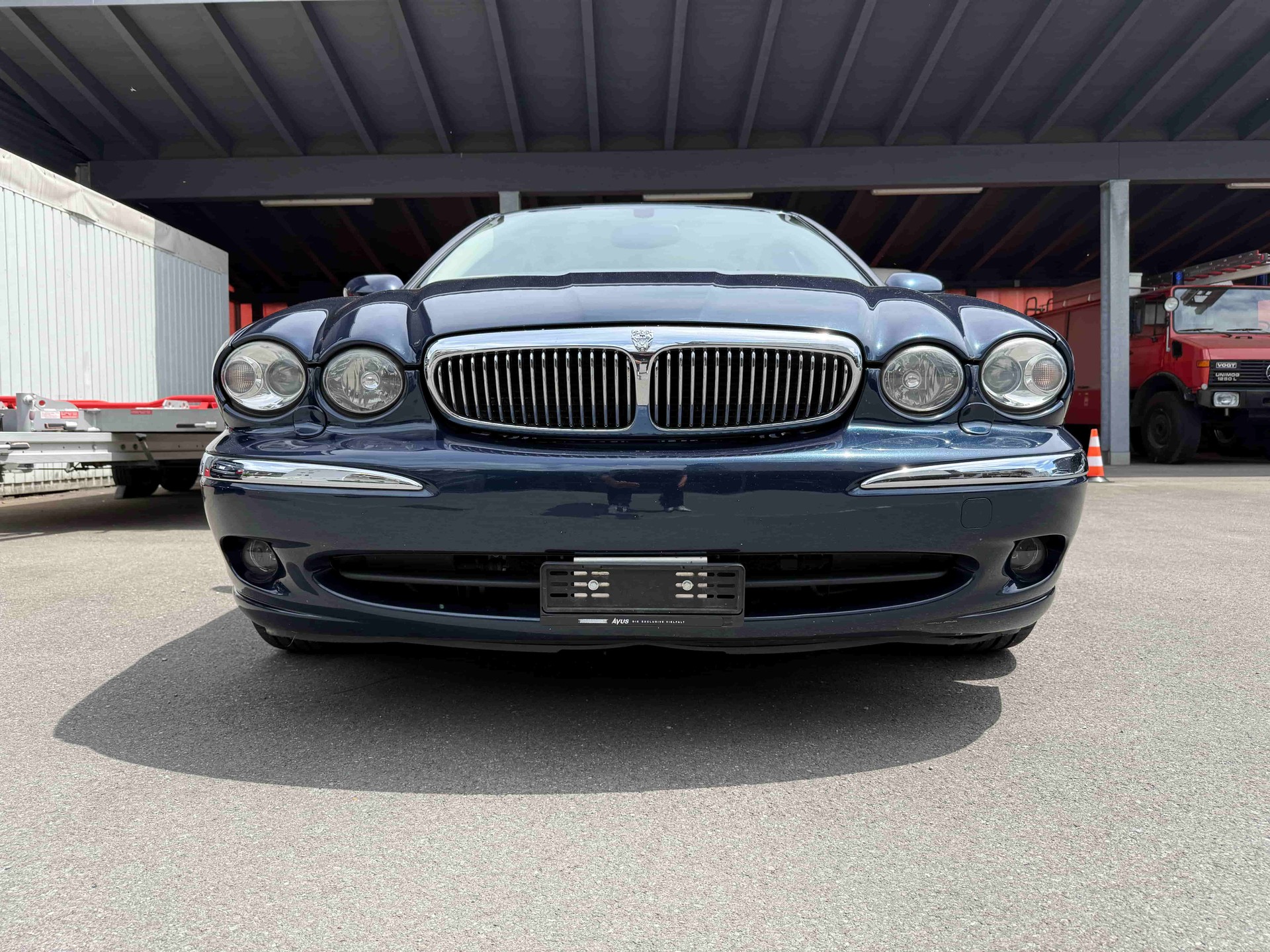 JAGUAR X-Type 2.5 V6 Traction4 Celebration-image-3