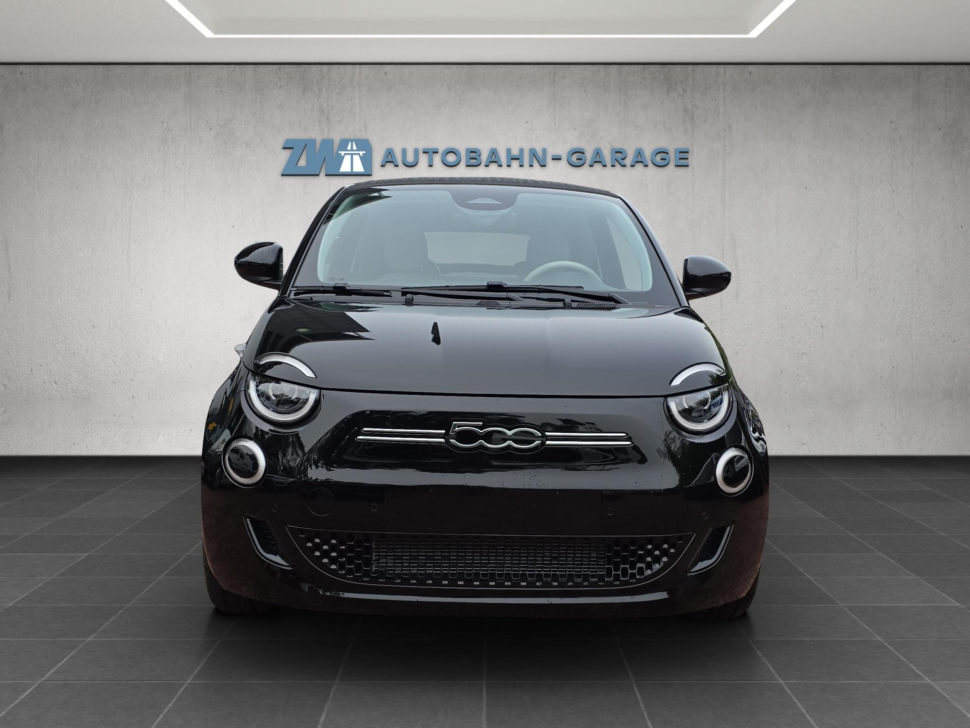 FIAT 500 Cabrio La Prima-image-7