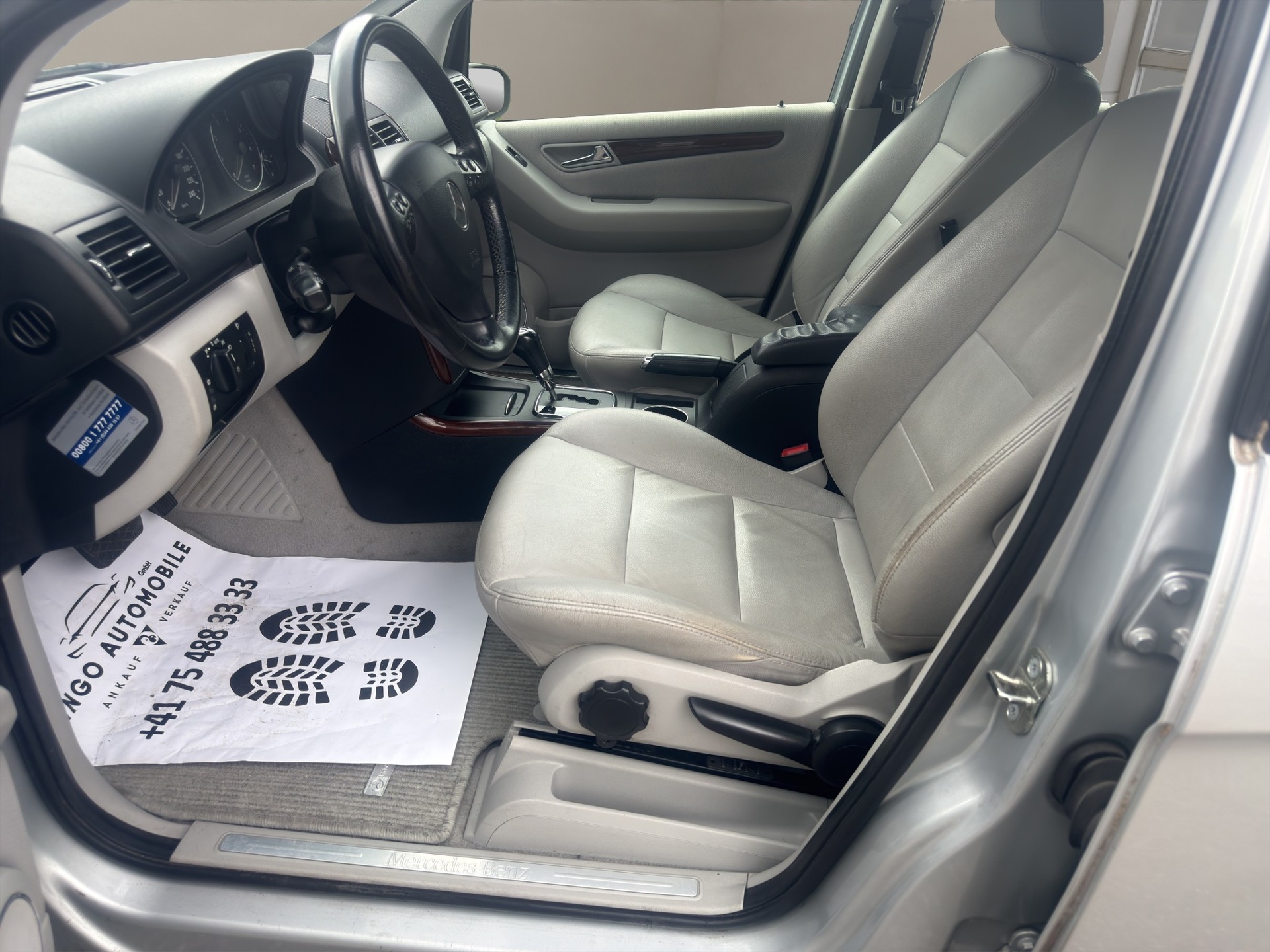 MERCEDES-BENZ A 170 Elégance-image-8