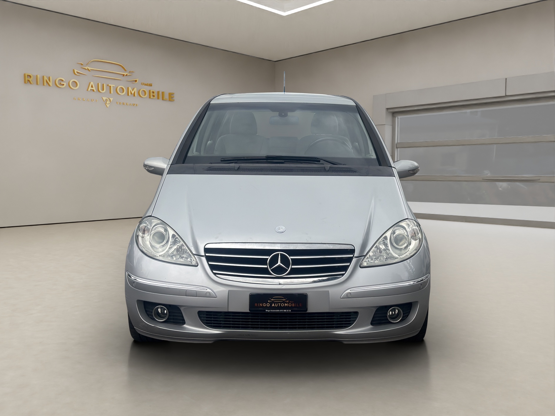 MERCEDES-BENZ A 170 Elégance-showroom-element-1