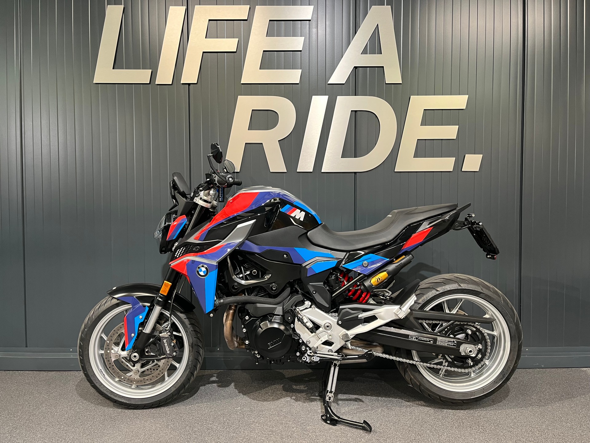 BMW F 900 R ABS-image-2