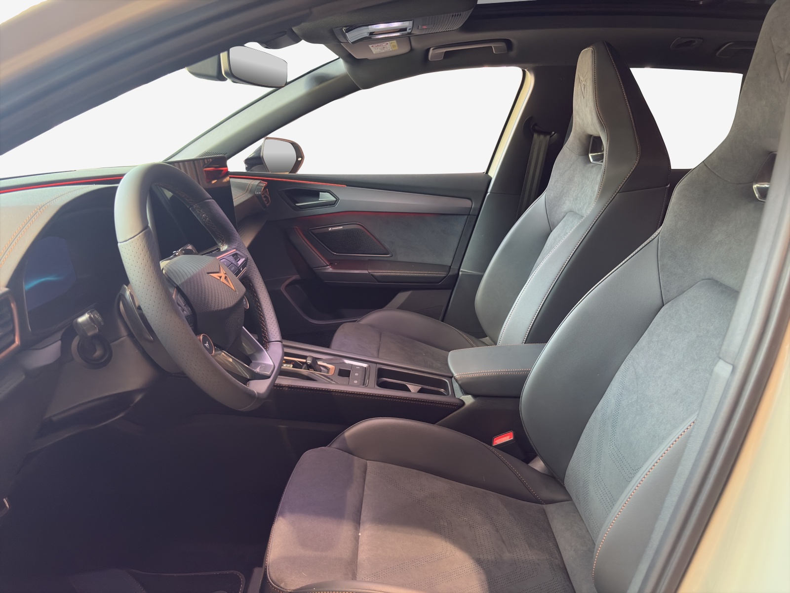 CUPRA LEON ST 2.0 TSI VZ DSG 4Drive-image-7