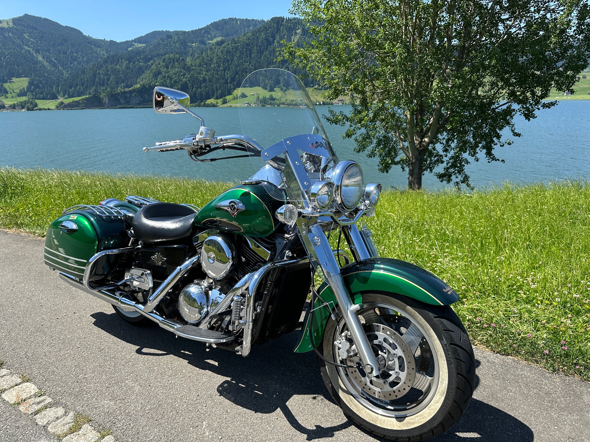 KAWASAKI VN 1500 Classic Tourer-image-3