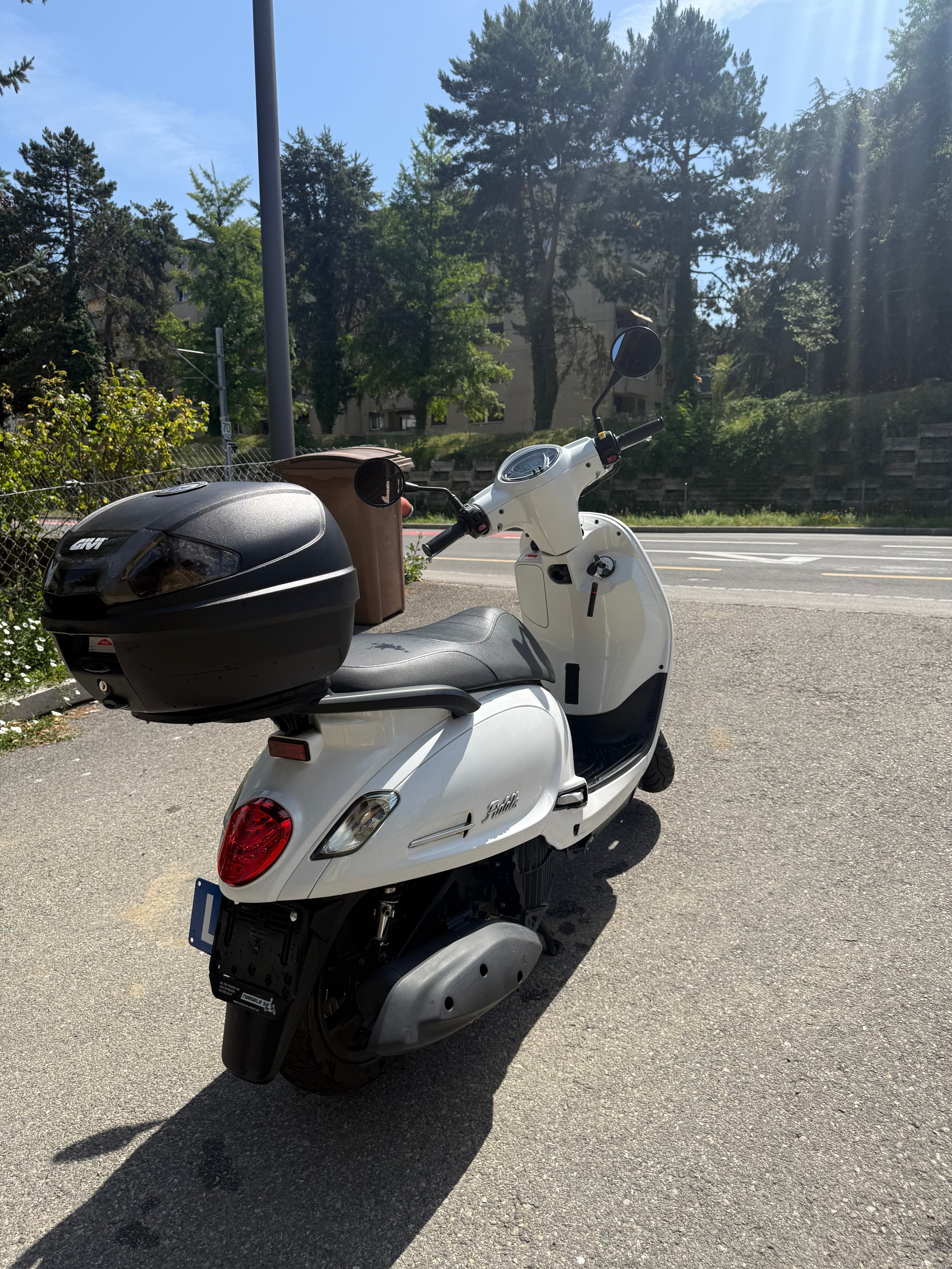 SYM Fiddle IV 125-image-2