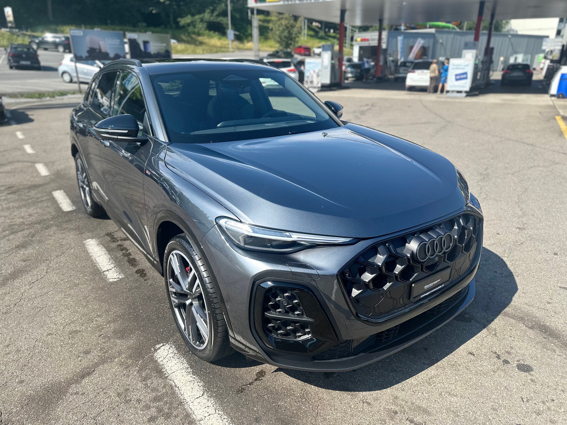 AUDI Q5 TFSI quatto 150 kW S-tronic ° Edition One ° 5 Jahre Werksgarantie °