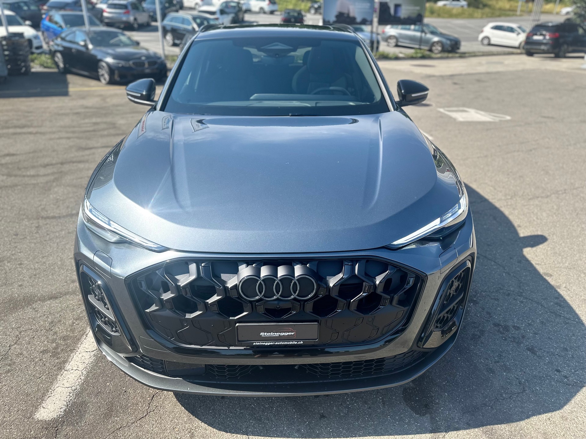 AUDI Q5 TFSI quatto 150 kW S-tronic ° Edition One ° 5 Jahre Werksgarantie °-showroom-element-2