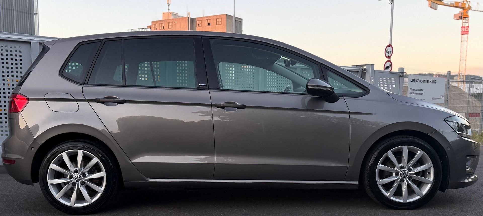 VW Golf Sportsvan 1.4 TSI Allstar DSG-showroom-element-2