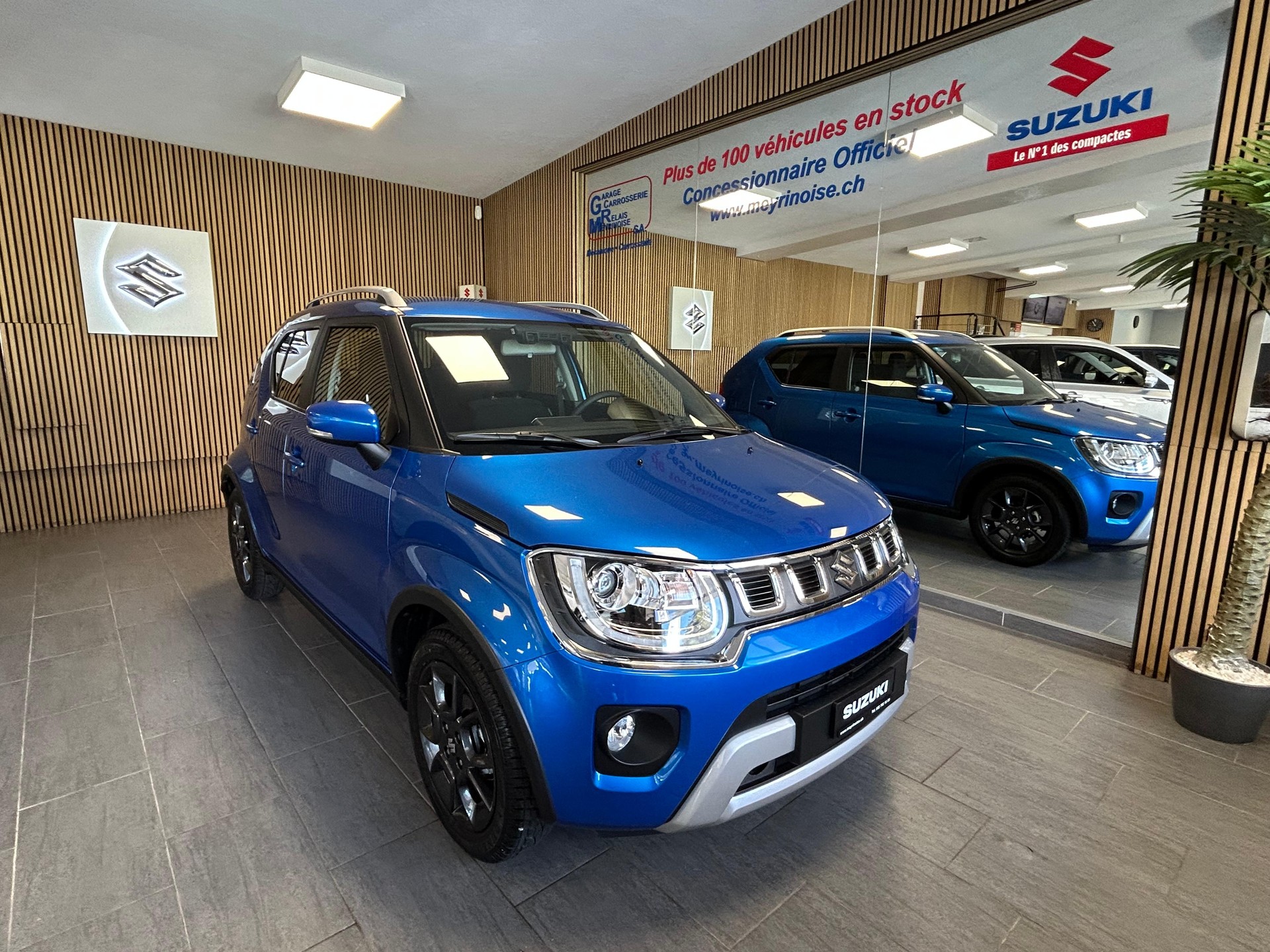 SUZUKI Ignis 1.2 Compact Top Hybrid-showroom-element-1