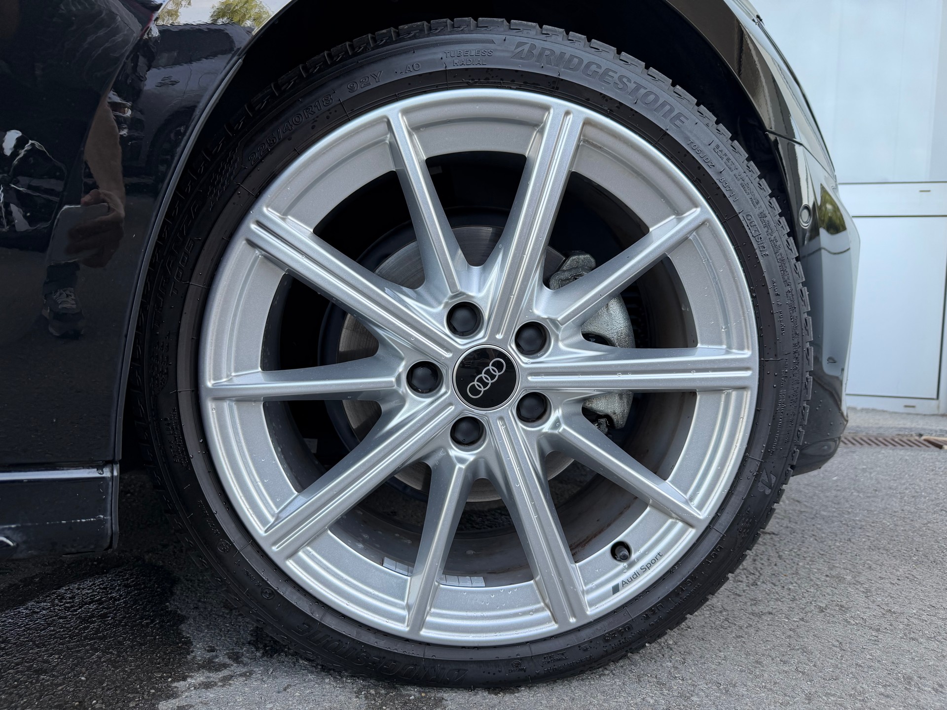AUDI A3 Sportback 35 TFSI S line Attraction S-tronic-image-10