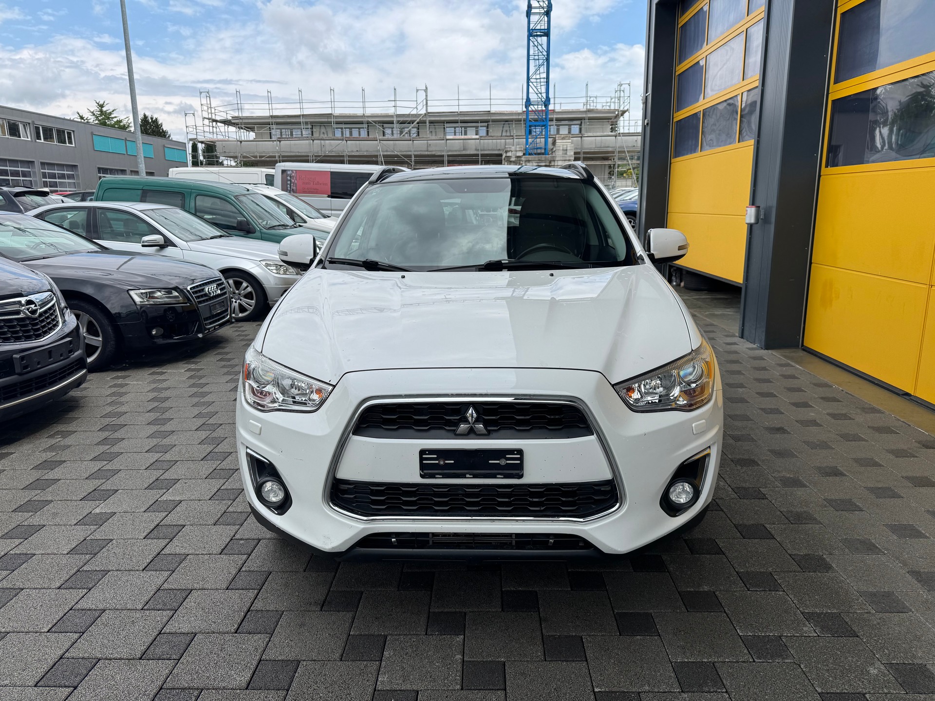 MITSUBISHI ASX 2.2 DID Navigator 4WD Automatic-image-1