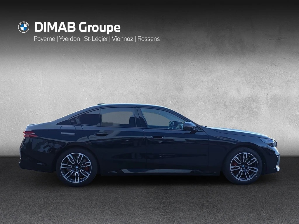 BMW 550e xDrive M Sport Pro Steptronic-image-5