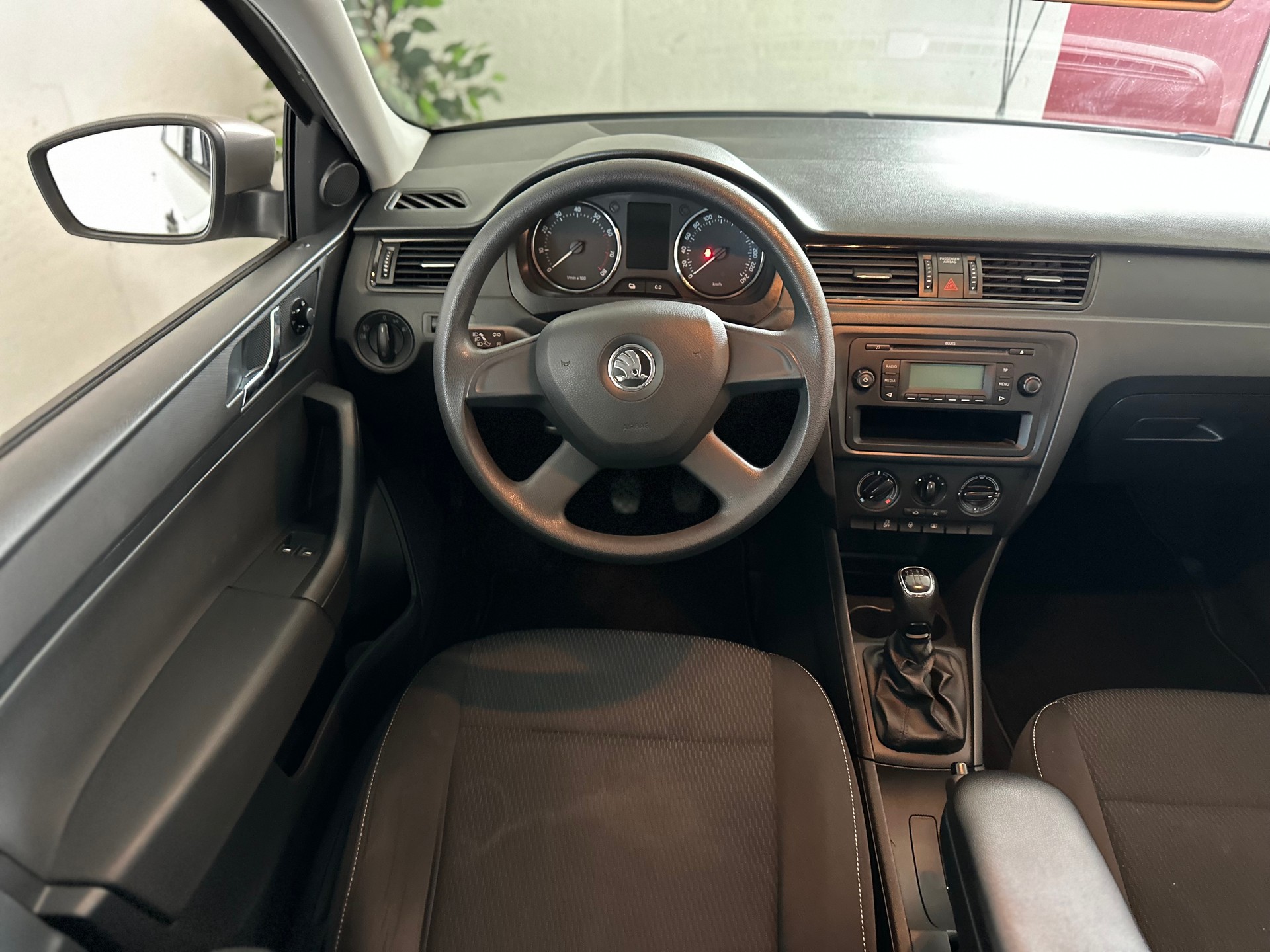 SKODA Rapid 1.2 TSI Active-image-10