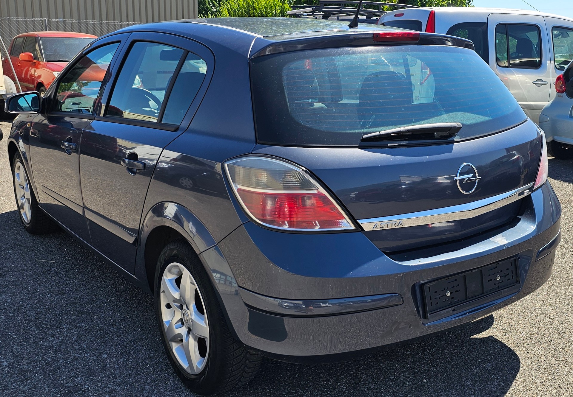 OPEL Astra 1.6i 16V Enjoy-image-3