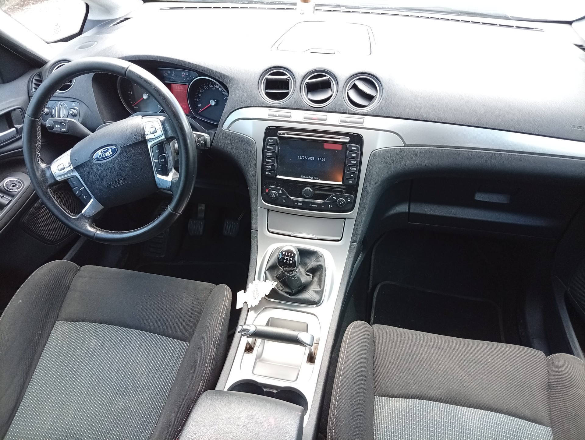 FORD S-Max 2.0 TDCi KNIE-Edition-image-11