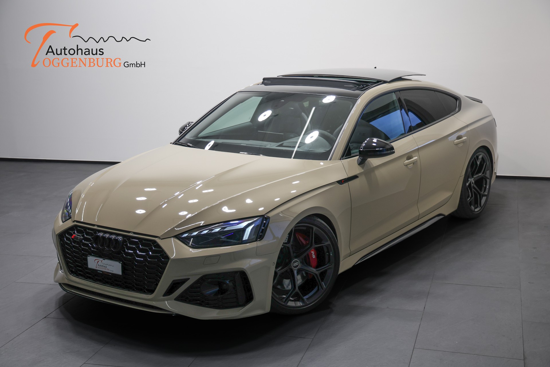 AUDI RS5 Sportback 2.9 TFSI quattro tiptronic *Facelift*Competition Paket*Individual-Lackierung Mocha Latte*-showroom-element-3