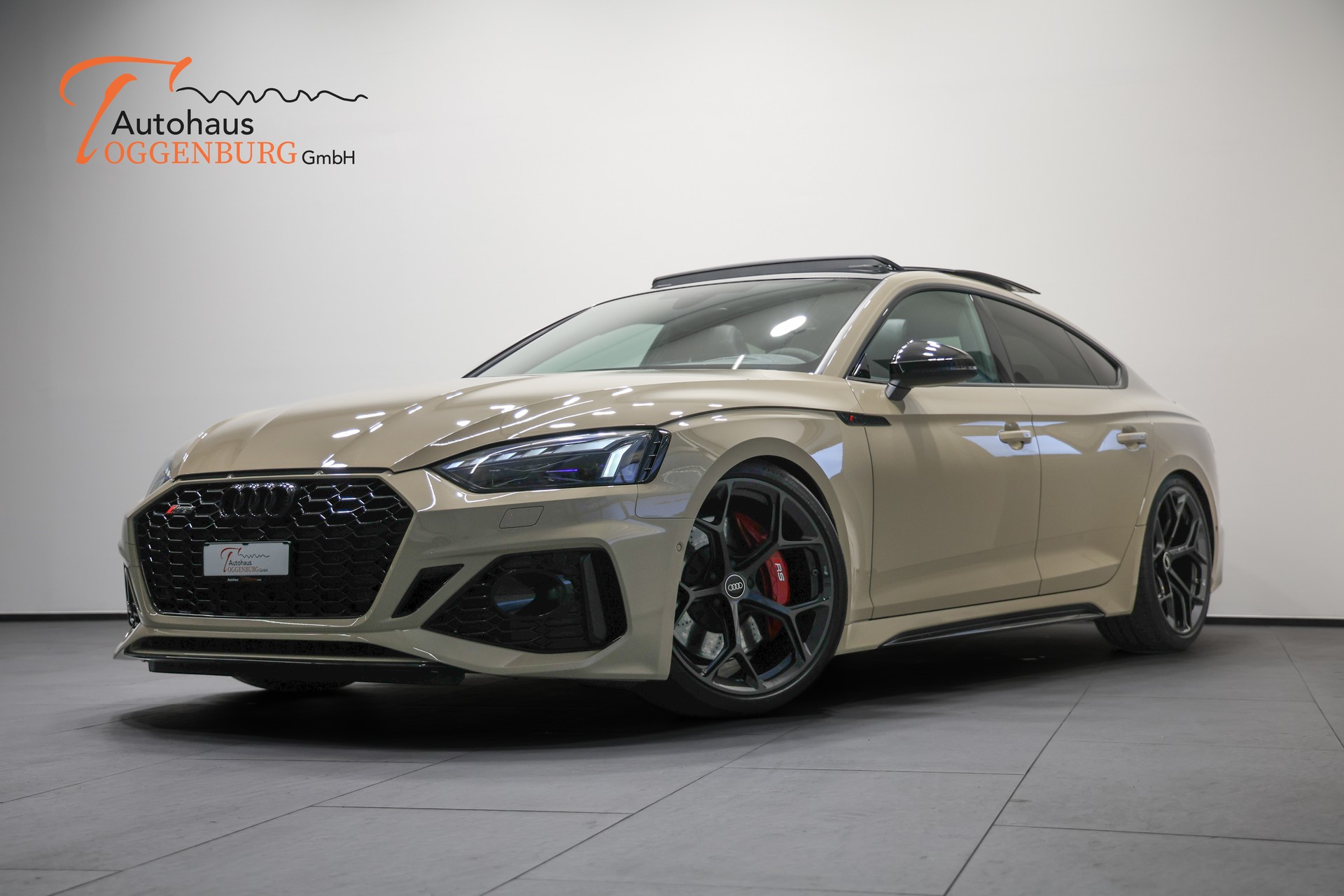AUDI RS5 Sportback 2.9 TFSI quattro tiptronic *Facelift*Competition Paket*Individual-Lackierung Mocha Latte*-showroom-element-2