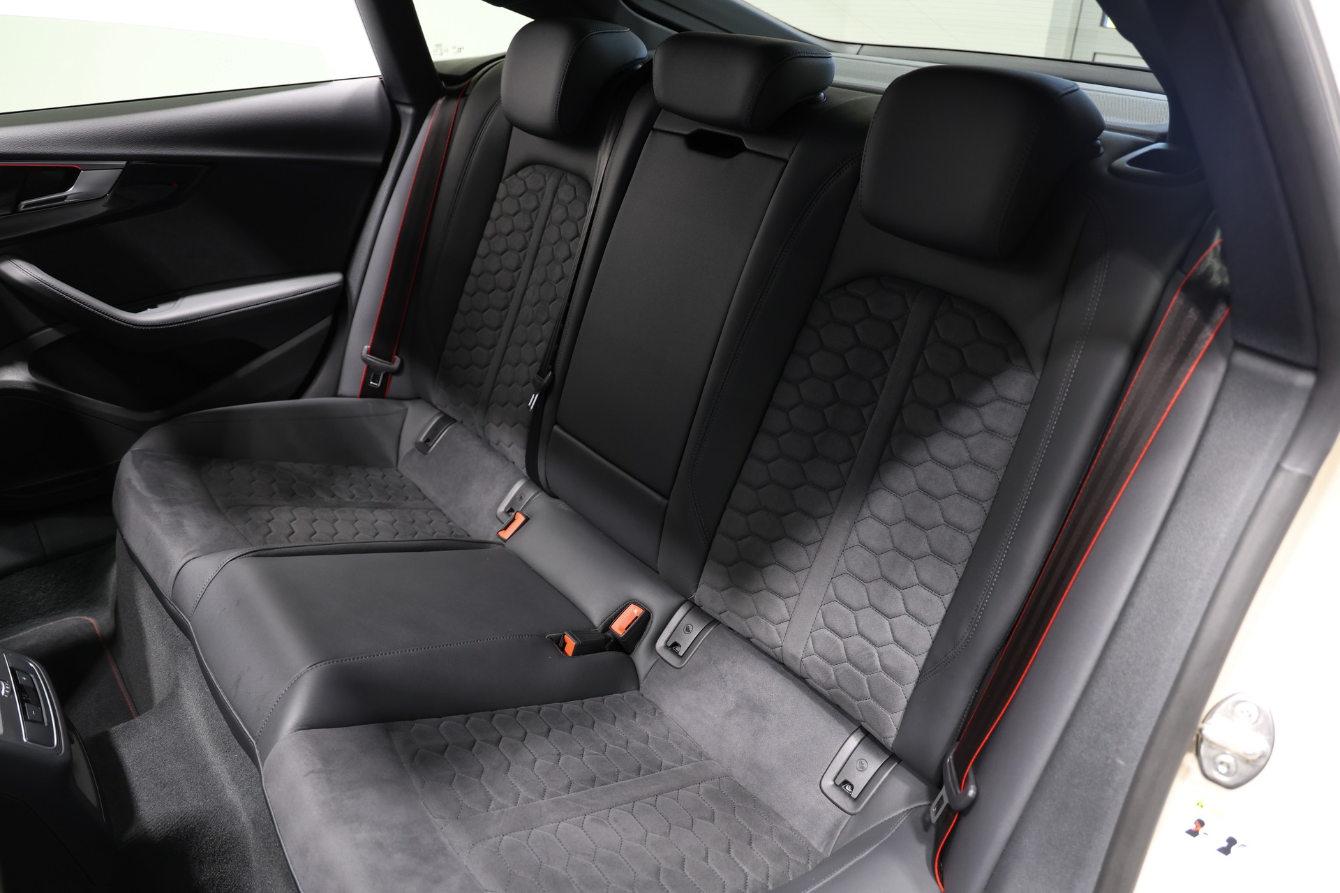 AUDI RS5 Sportback 2.9 TFSI quattro tiptronic *Facelift*Competition Paket*Individual-Lackierung Mocha Latte*-image-20