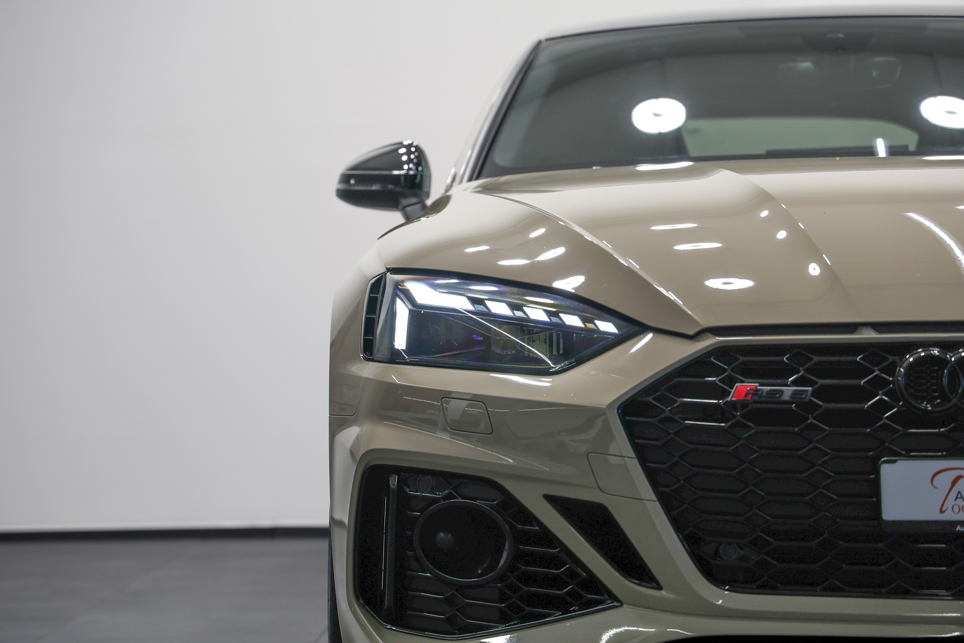 AUDI RS5 Sportback 2.9 TFSI quattro tiptronic *Facelift*Competition Paket*Individual-Lackierung Mocha Latte*-image-5
